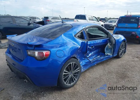 2014 Subaru Brz Limited z USA, uszkodzony, nr VIN JF1ZCAC11E8602767
